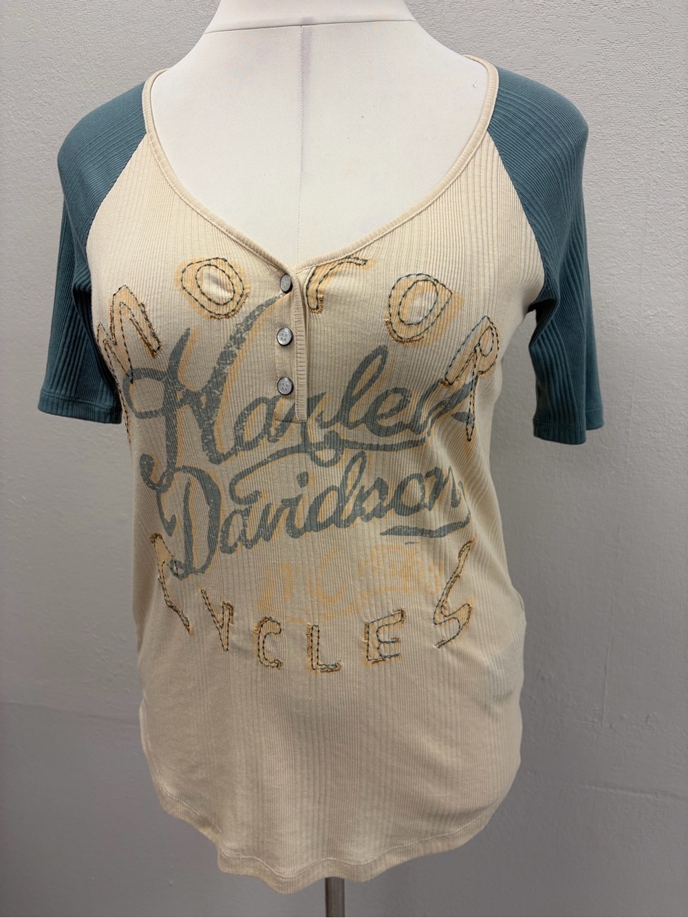 Harley-Davidson Cream Henley Top with Teal Raglan Sleeves